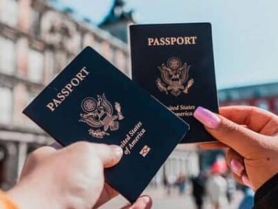 ¿Qué documentos necesito para viajar a España?